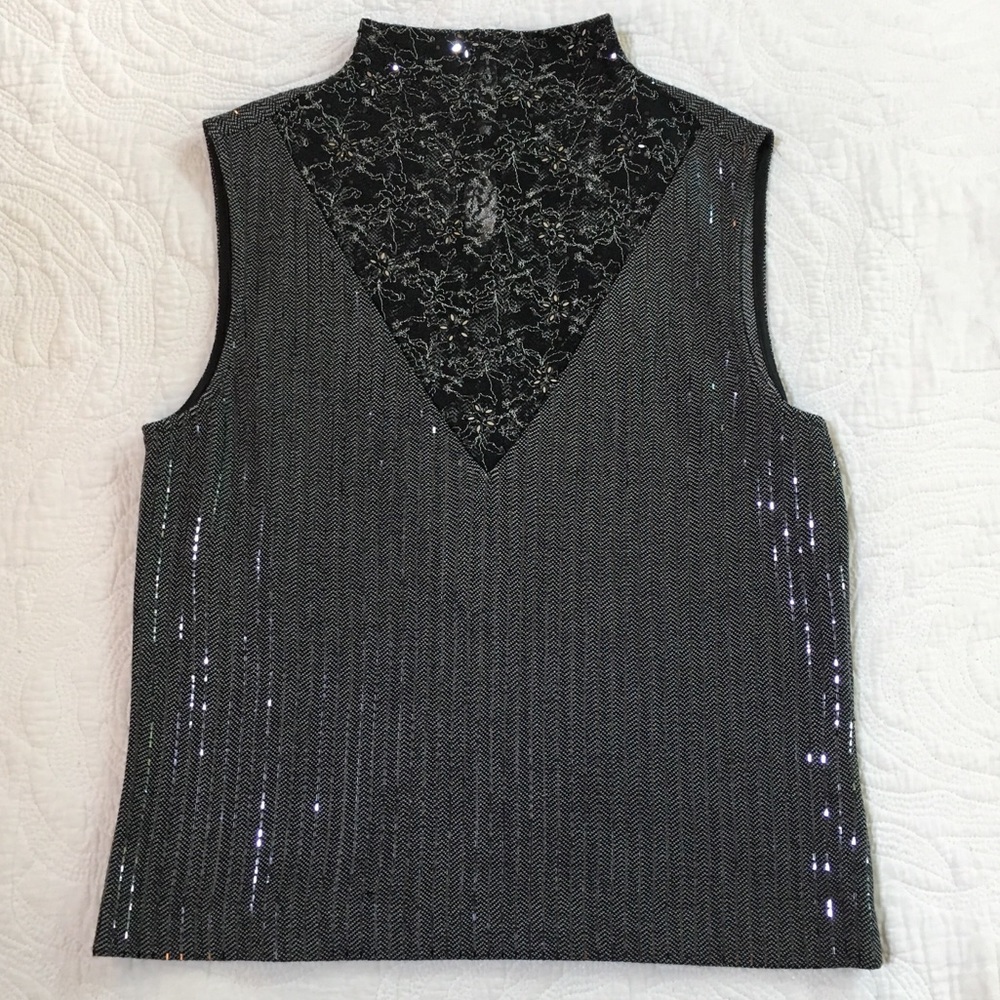 St. John’s collection tank top